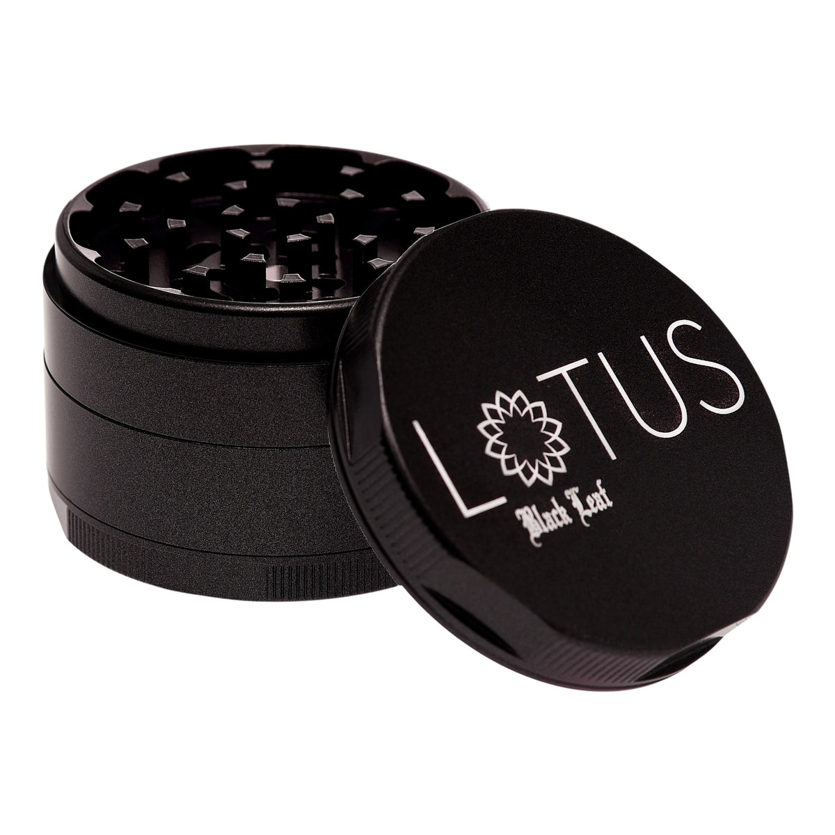 Black Leaf Lotus Grinder schwarz Deckel schräg angelehnt
